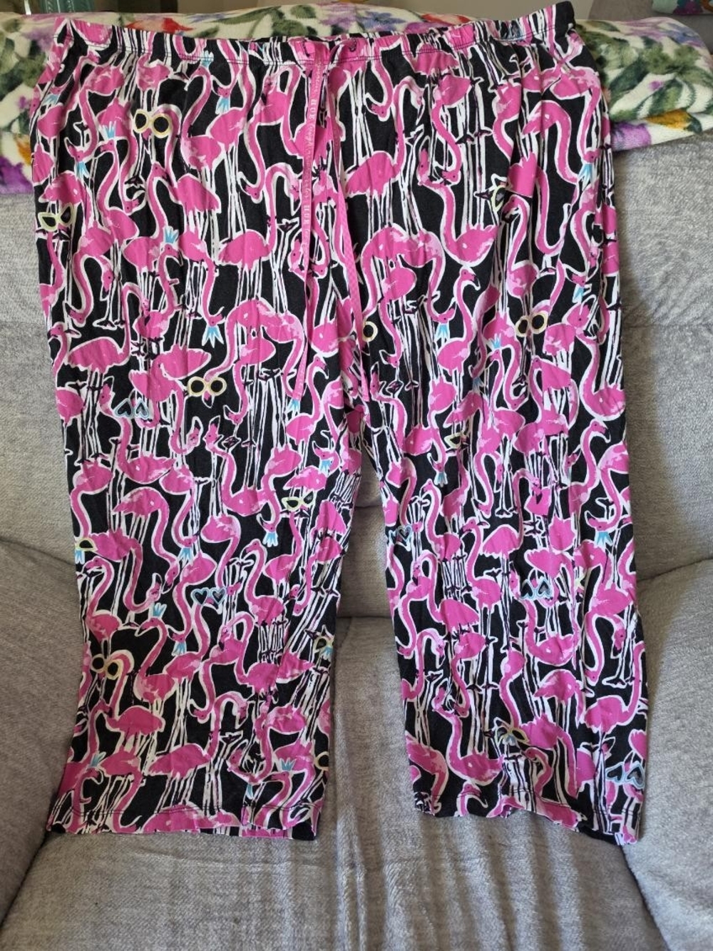 HUE Pink and Black Flamingo Lounge Pants